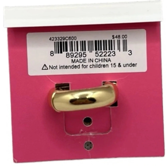 BETSEY JOHNSON Oversized Heart Studded with Pearls and Crystals Stretch Ring NWT - Picture 5 of 5